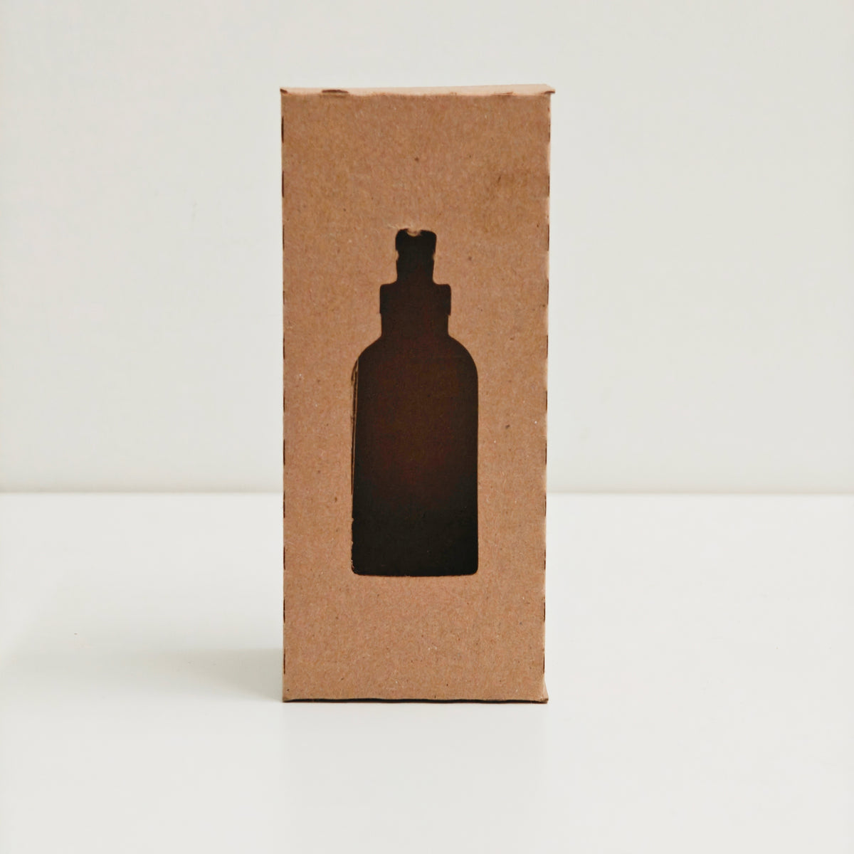 4oz / 8oz Die Cut Box for Boston Round Bottles 32ECT Kraft (100/bu)