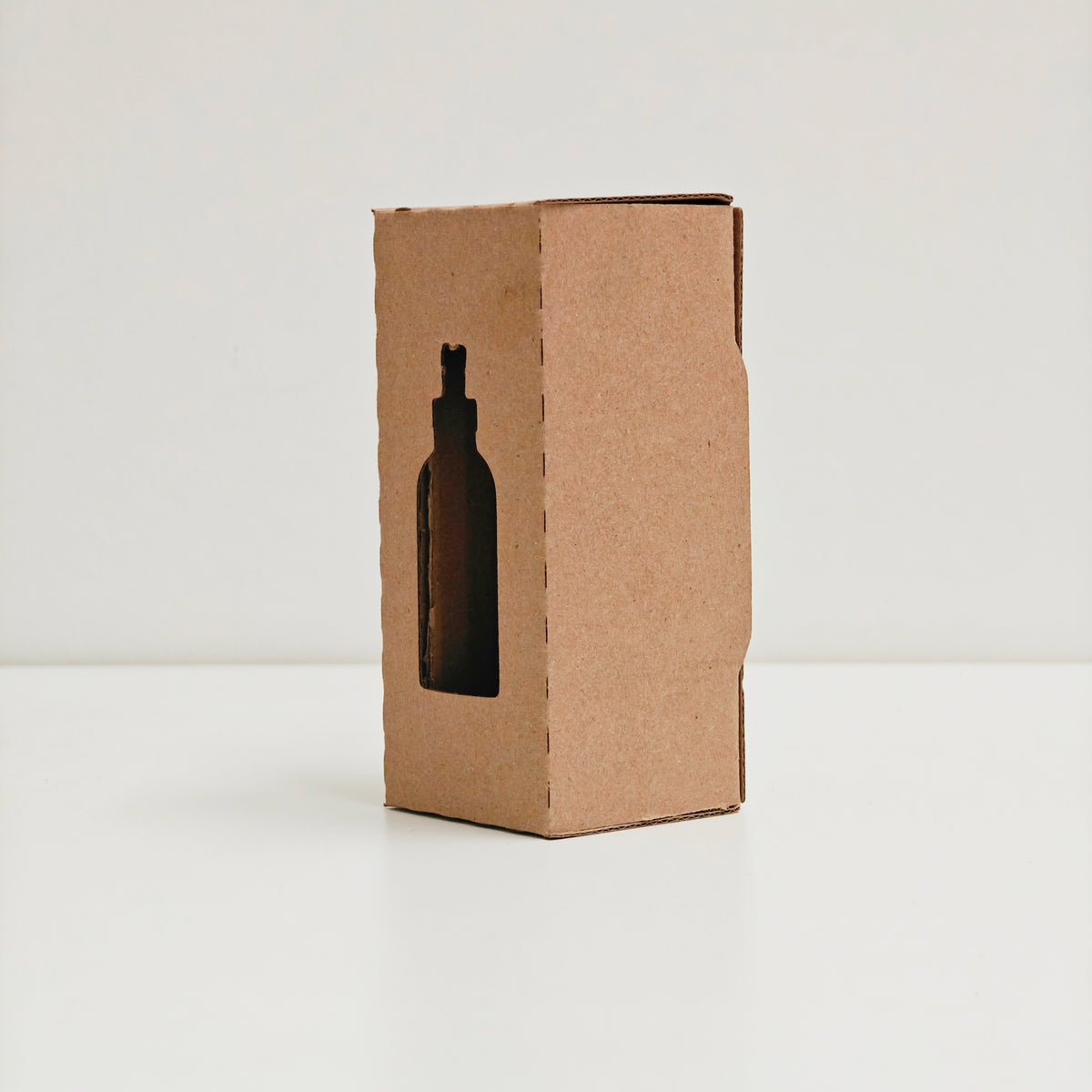 4oz / 8oz Die Cut Box for Boston Round Bottles 32ECT Kraft (100/bu)