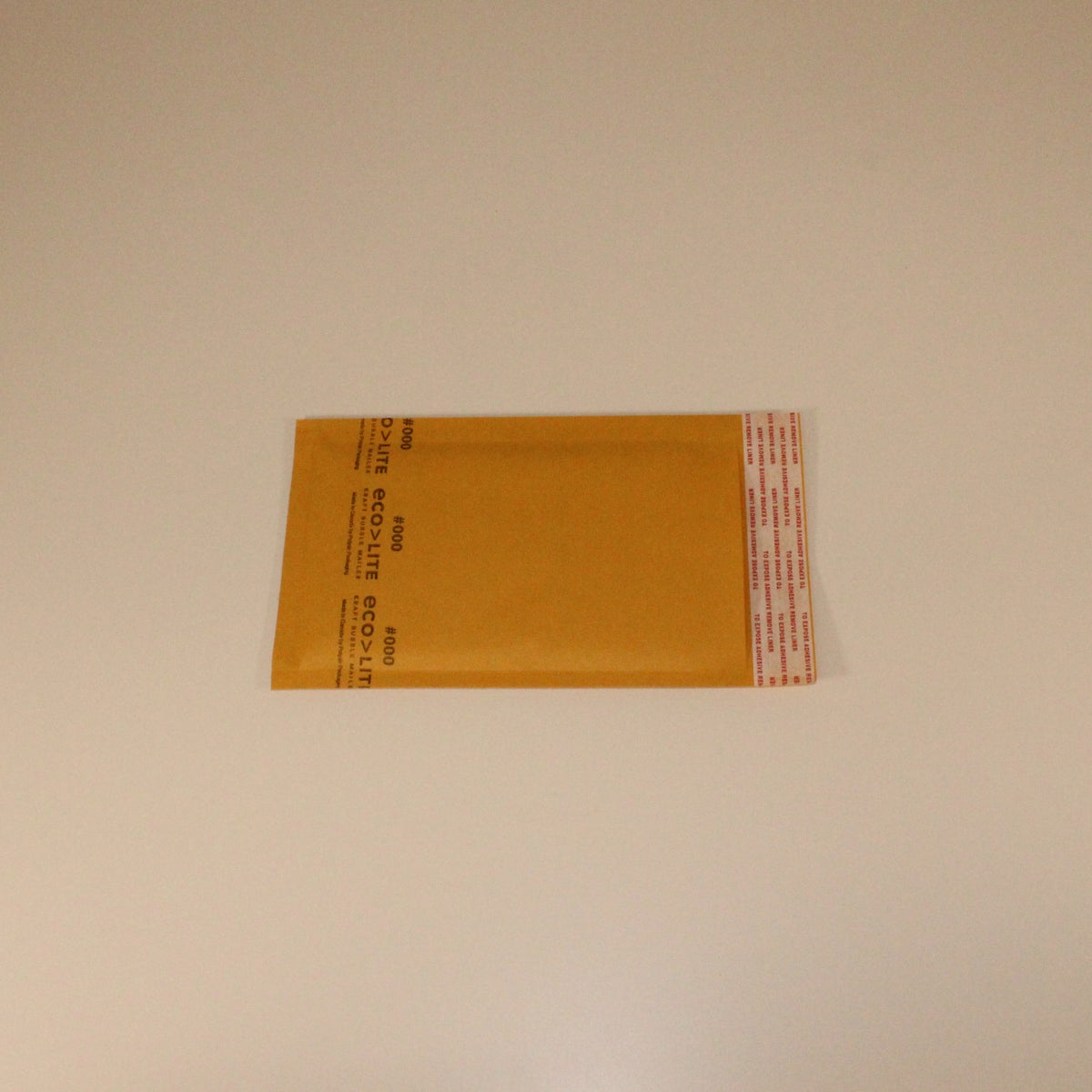 #000 - Kraft Bubble Mailer 4" x 7" Usable (500/cs)