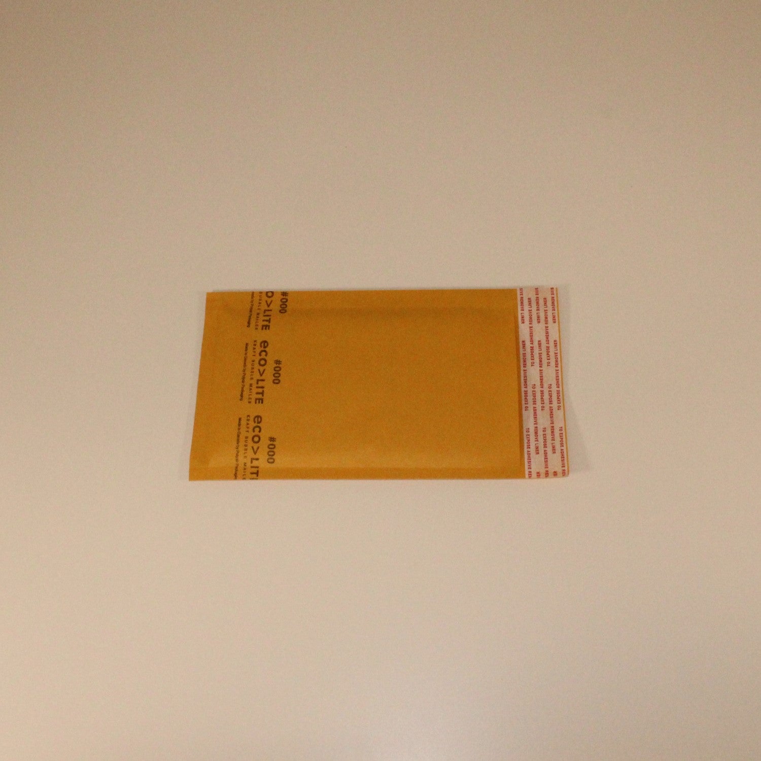 #000 - Kraft Bubble Mailer 4" x 7" Usable (500/cs)