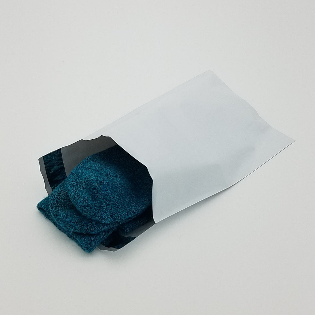 Poly Mailer Self-Seal White (100/pk)